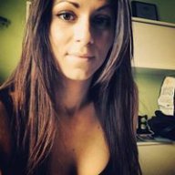 Bad_girl_Qc84