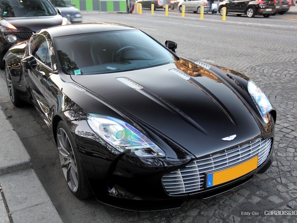 S7-Photos-du-jour-Aston-Martin-One-77-83572.jpg