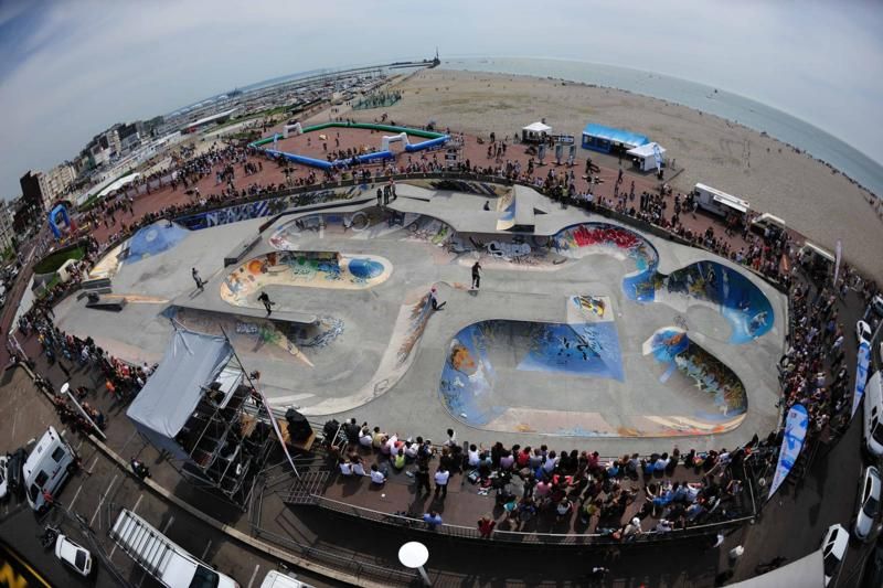 skatepark-Fise-Experience-Le-Havre-skateboard-sized.jpg