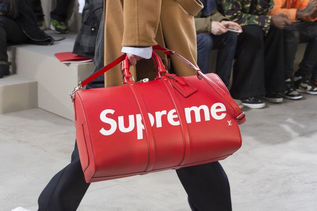 louis-vuitton-x-supreme_5782779.jpg