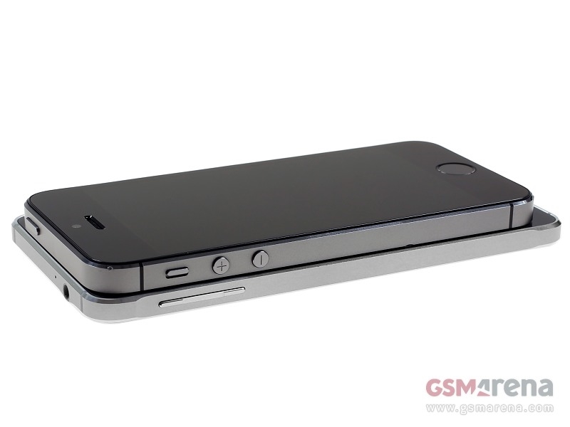 galaxy-alpha-finesse-iphone-5S.jpg