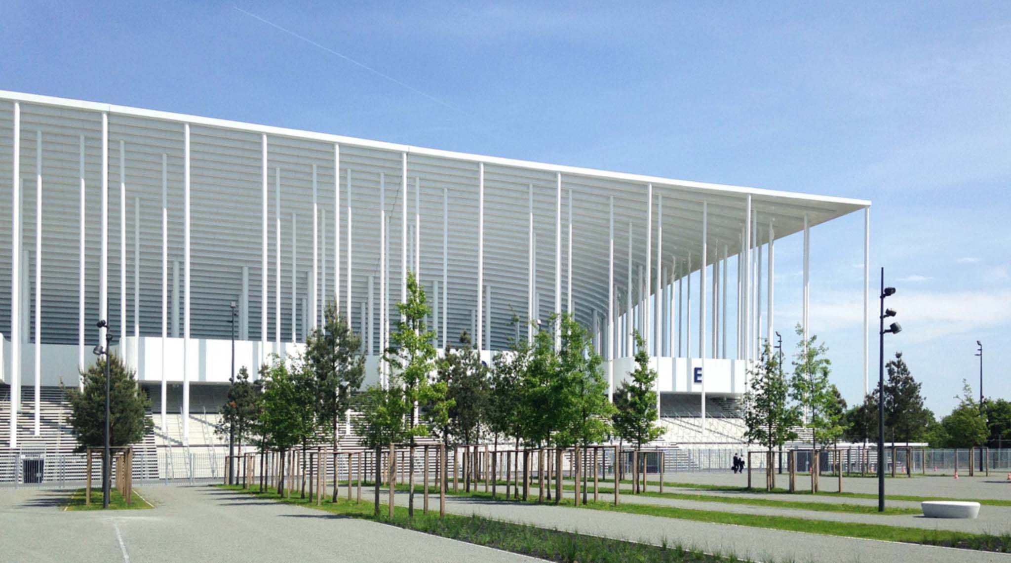 nouveau-stade-bordeaux-herzog-de-meuron.jpg
