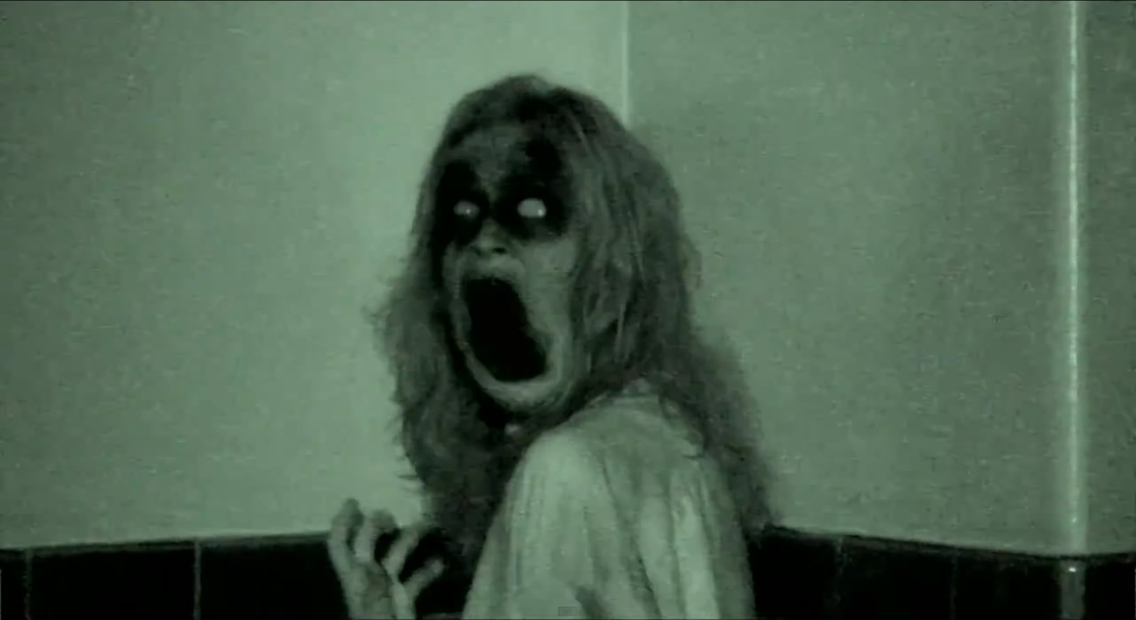 grave-encounters-fille1.jpg