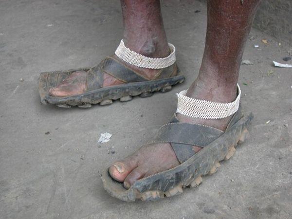 chaussures-pauvres-L-1.jpeg