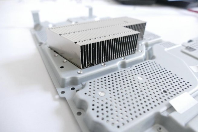 in-comparatif-hardware-ps4-vs-ps4-slim-15.jpg