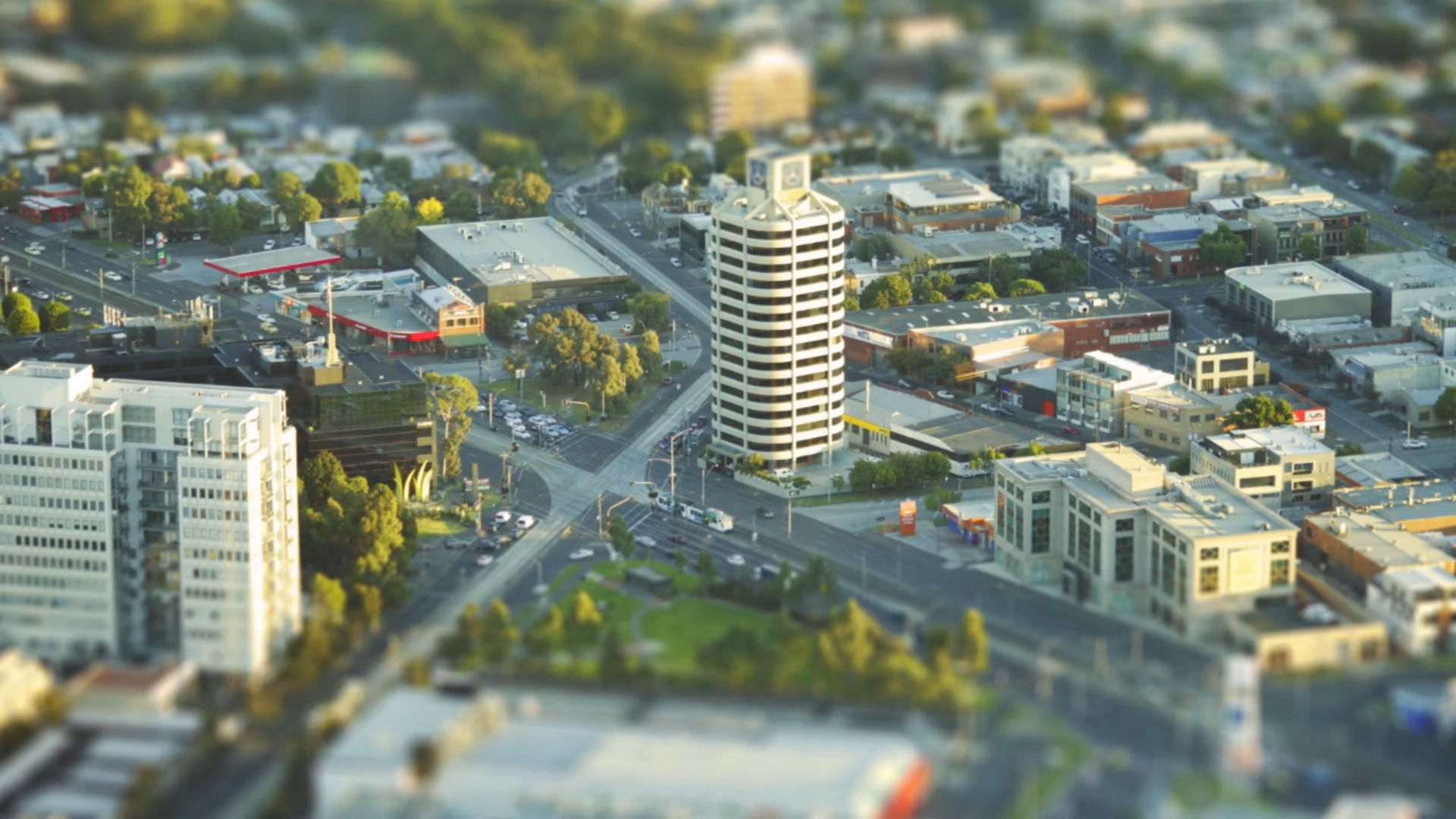 Miniature-Melbourne2.jpg